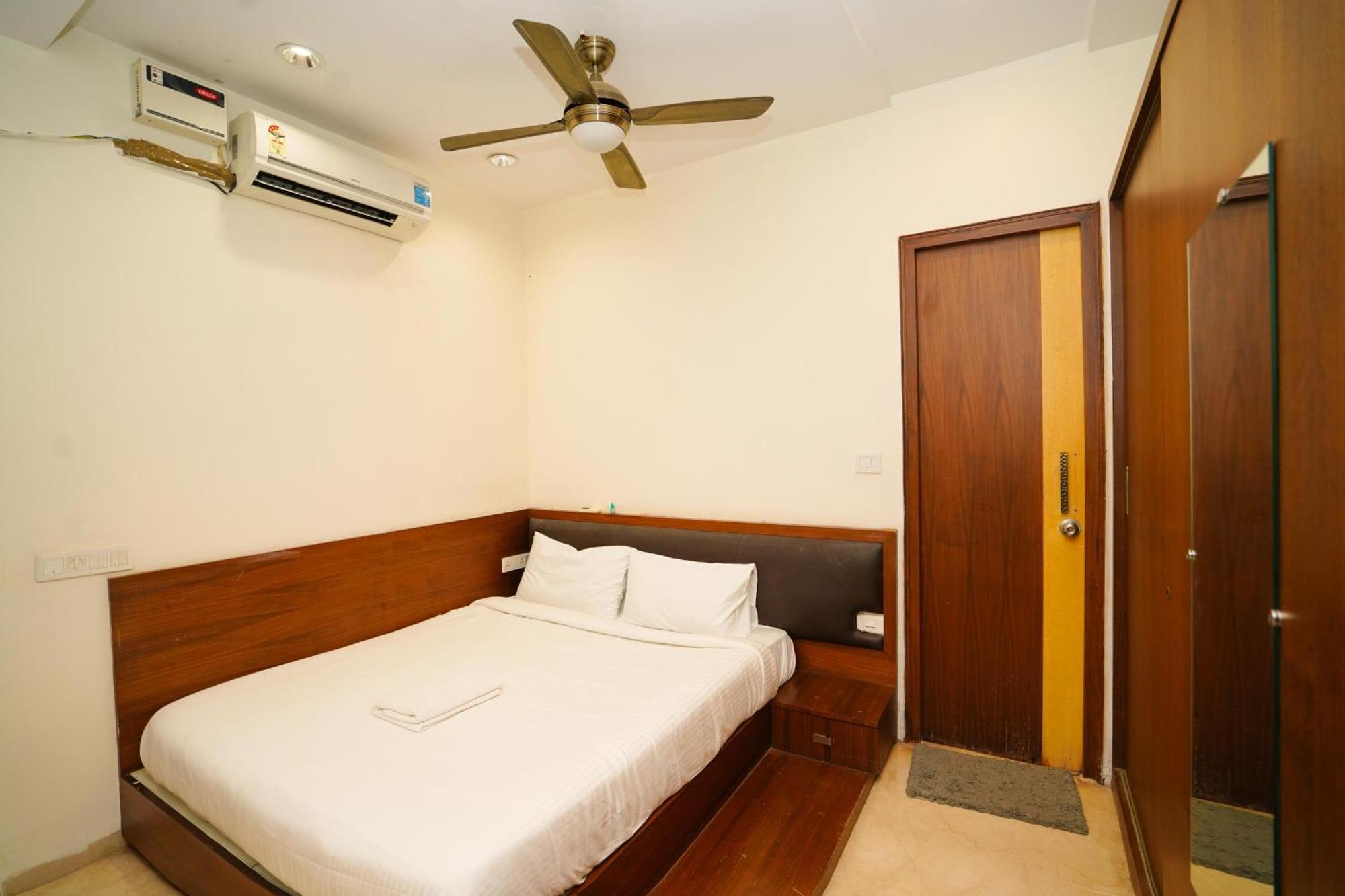 Golden Villa - Duplex House With Private Theater - Near To Alipiri And Bhudevi Ttd Ticket Counter And Kapilateertham ティルパティ エクステリア 写真