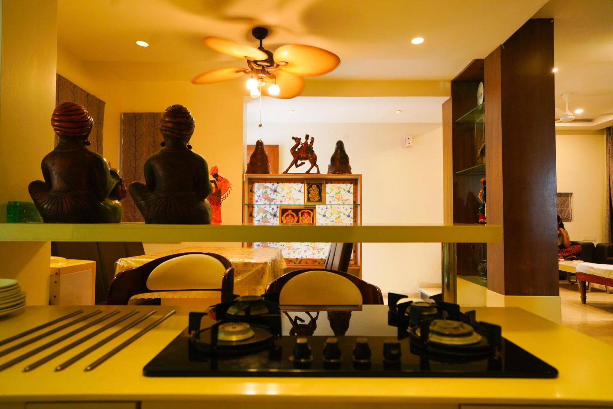Golden Villa - Duplex House With Private Theater - Near To Alipiri And Bhudevi Ttd Ticket Counter And Kapilateertham ティルパティ エクステリア 写真