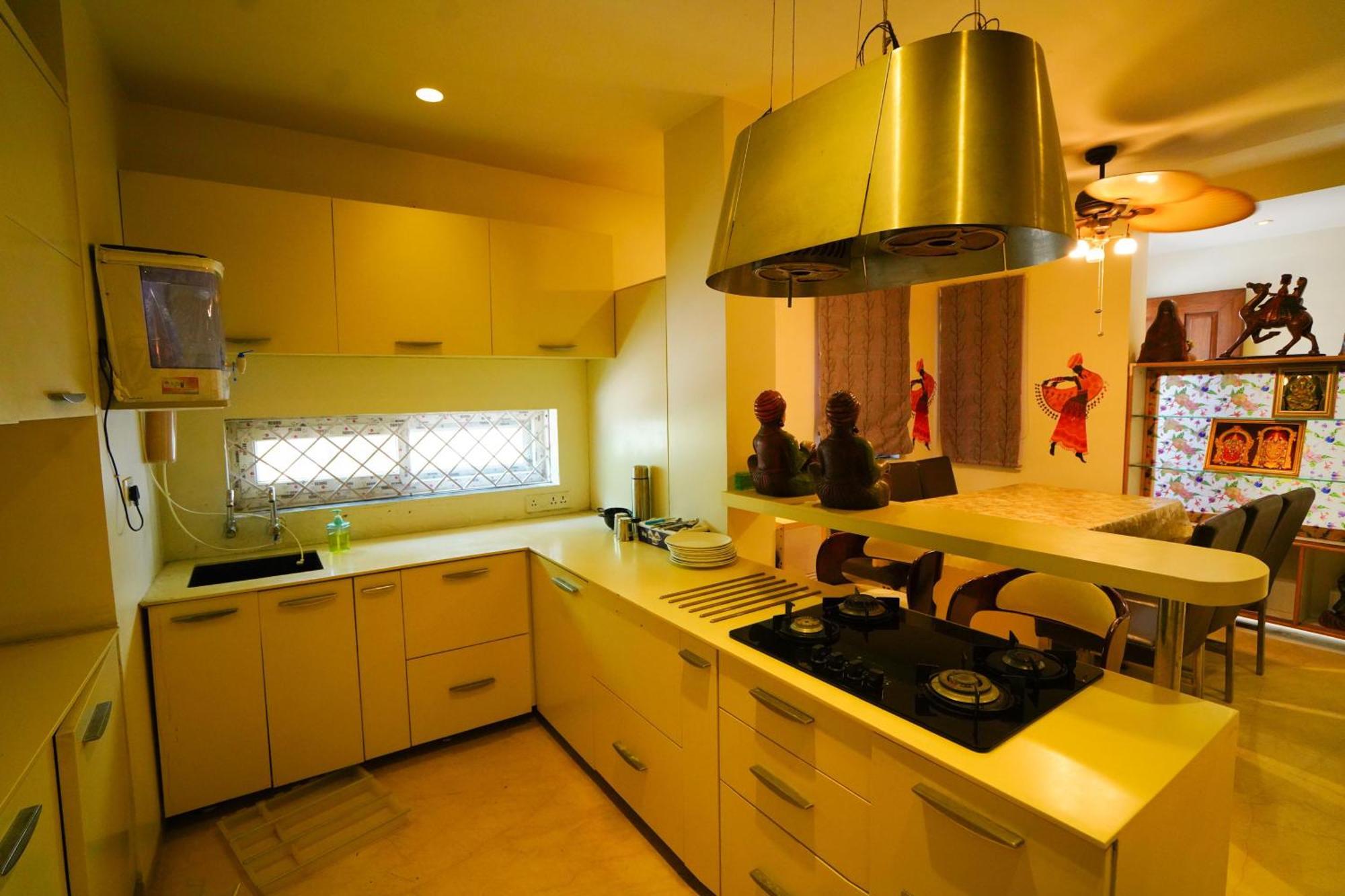 Golden Villa - Duplex House With Private Theater - Near To Alipiri And Bhudevi Ttd Ticket Counter And Kapilateertham ティルパティ エクステリア 写真