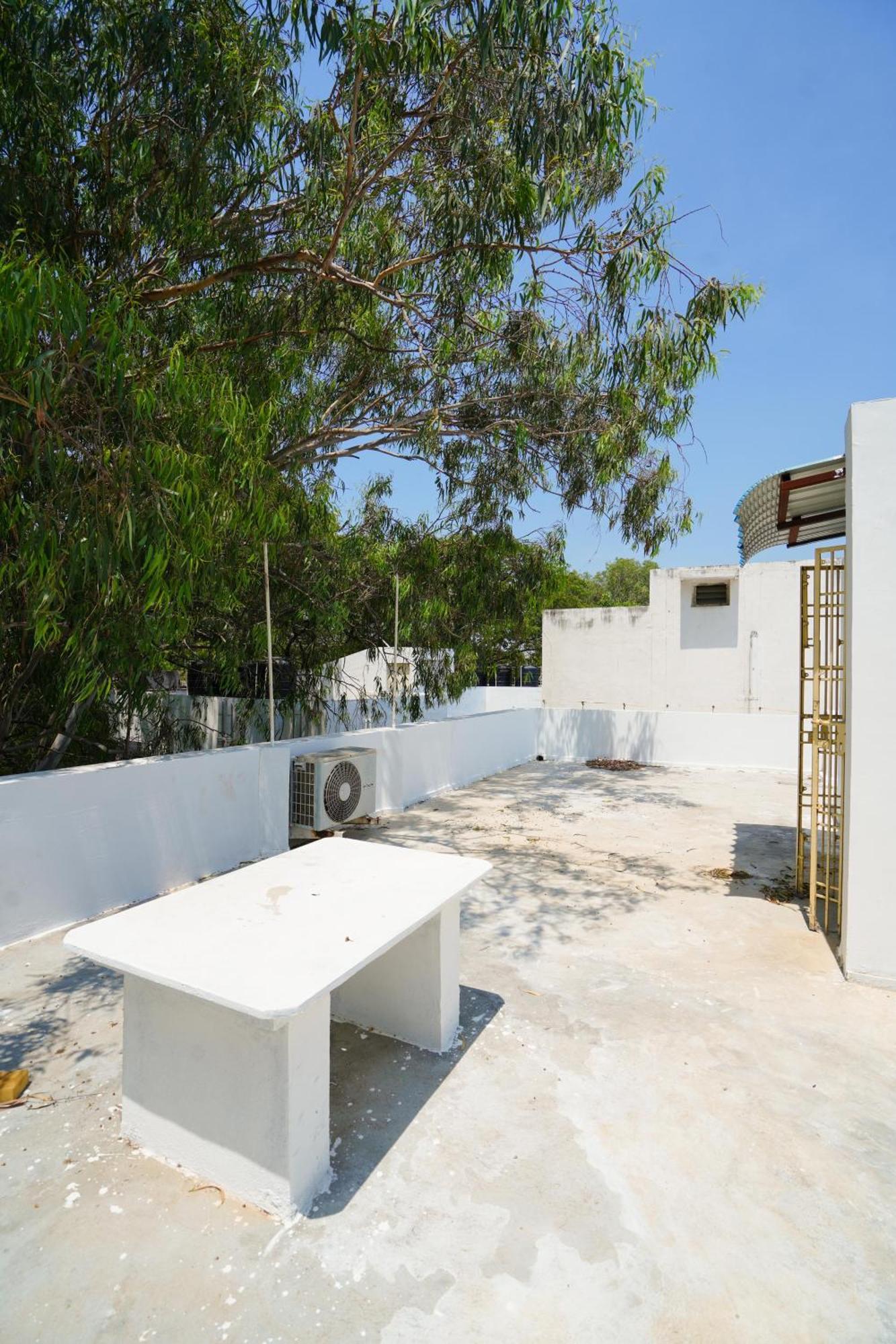 Golden Villa - Duplex House With Private Theater - Near To Alipiri And Bhudevi Ttd Ticket Counter And Kapilateertham ティルパティ エクステリア 写真